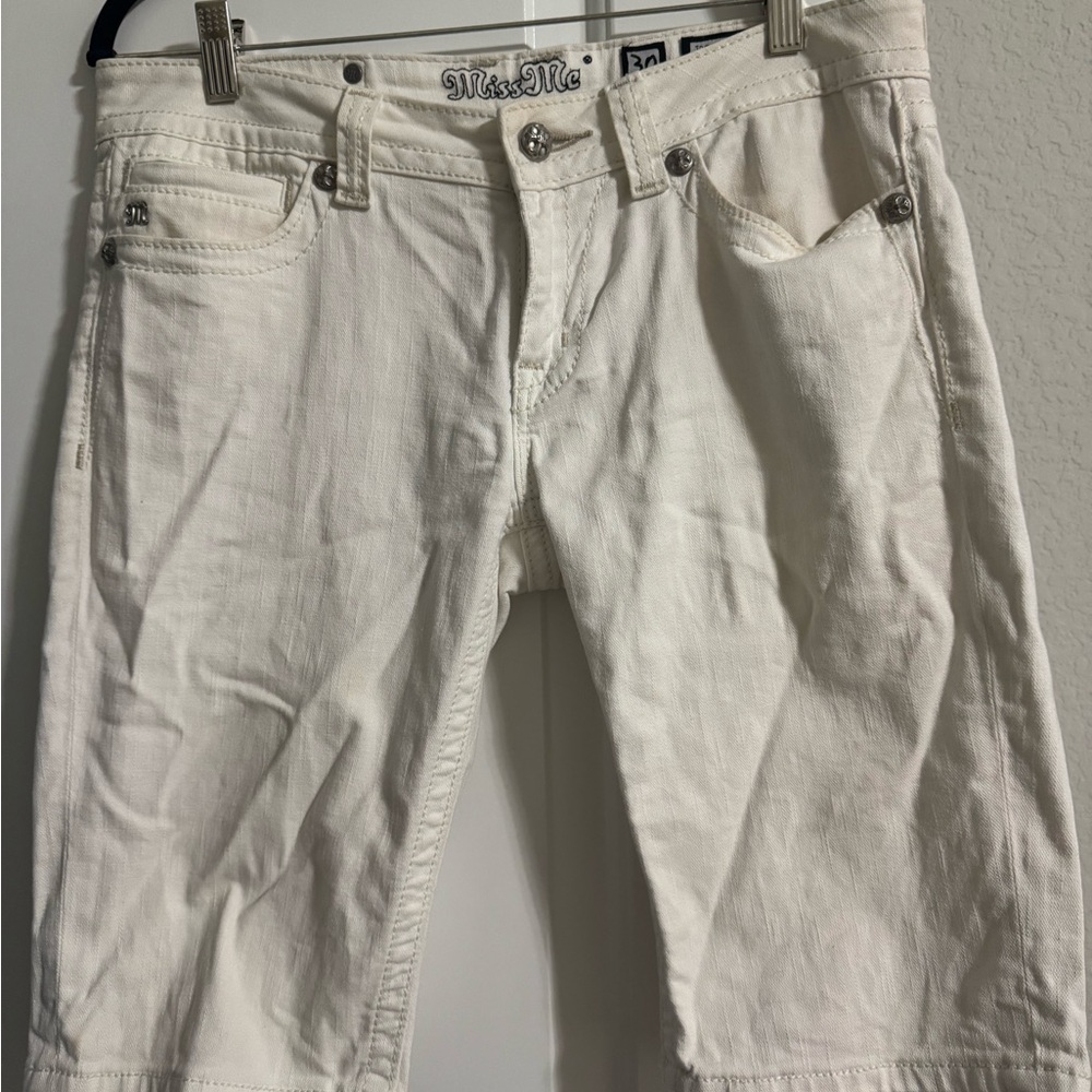 Miss Me White Denim with Silver Stitching - Picture 2 of 3
